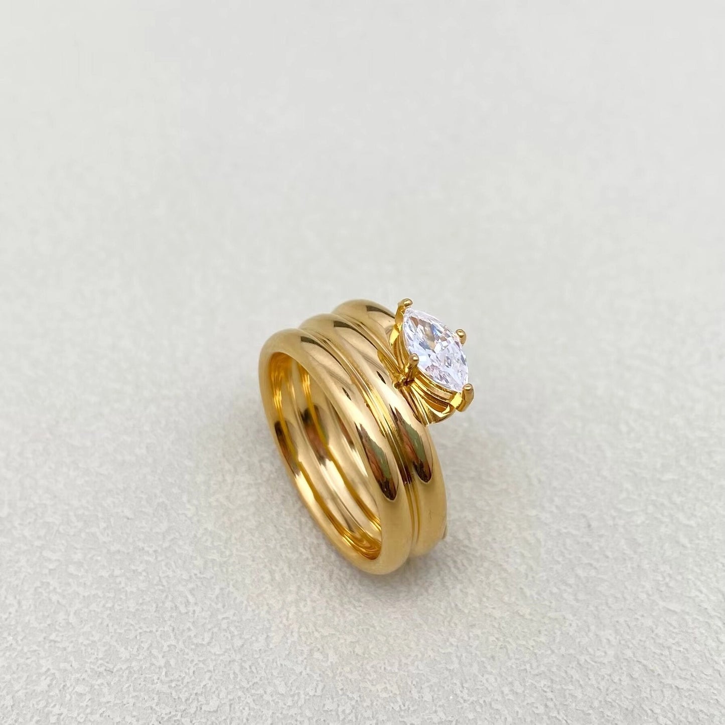 Abstract Ring - Size 7