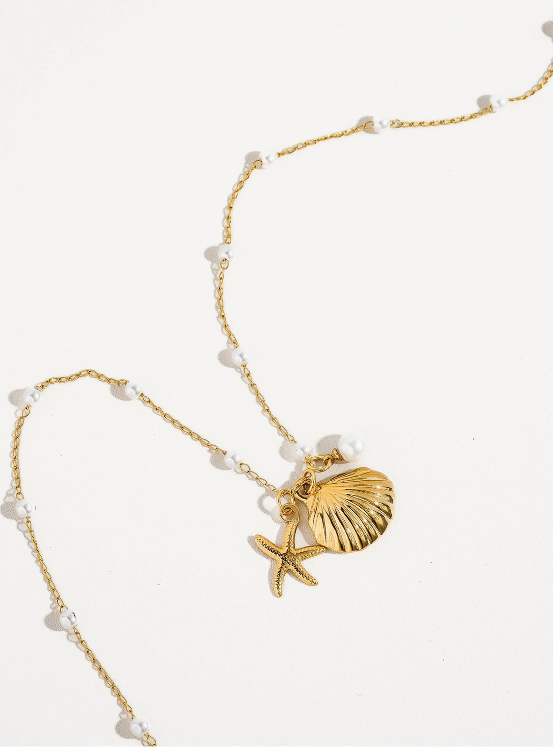 Coastal Cluster Necklace - Gold