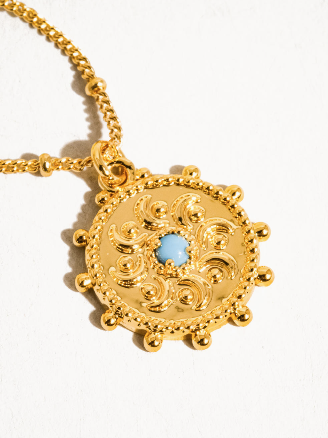 Sorelli Sun Stone Necklace - Gold
