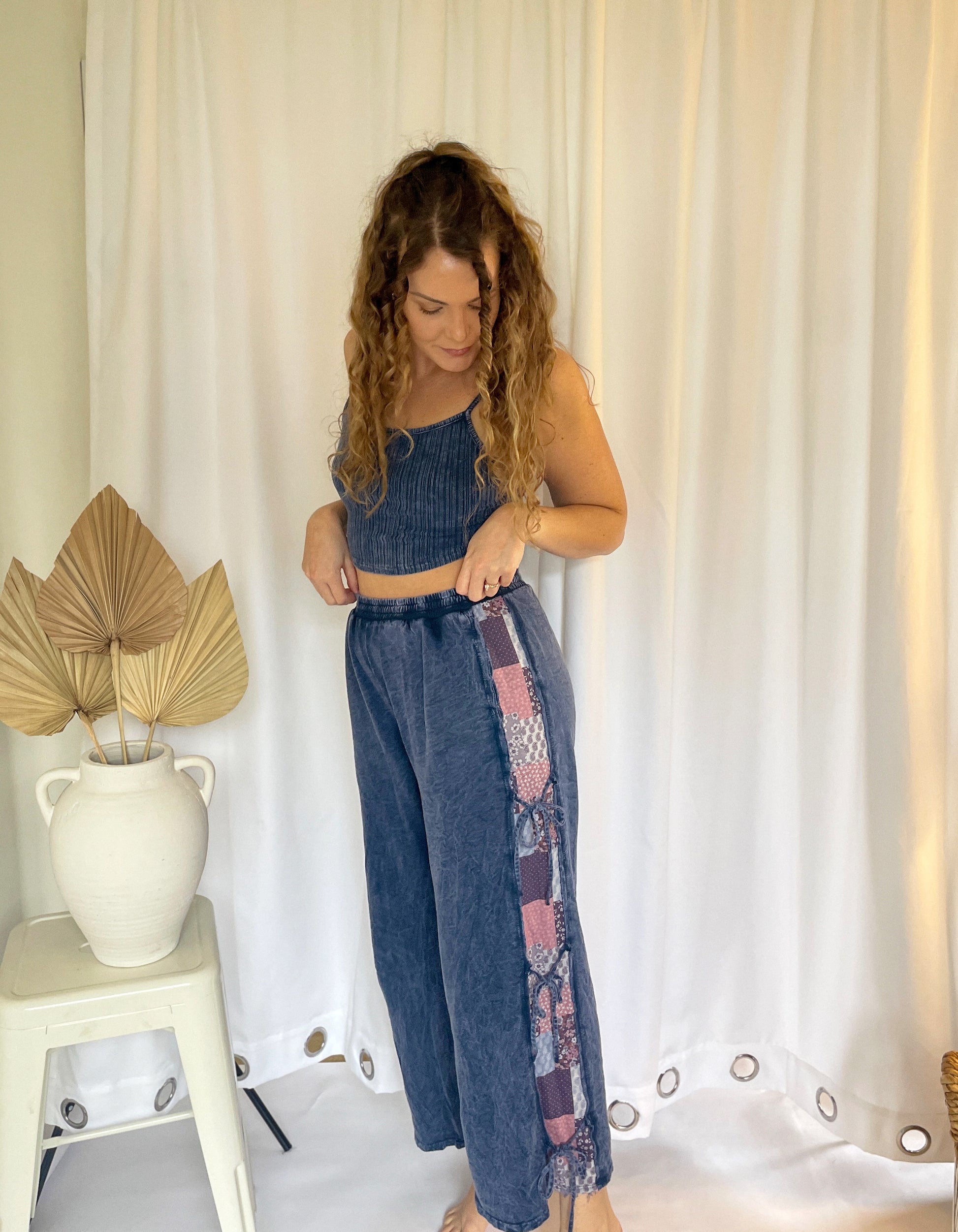 Mineral Washed Patch Pants - Navy